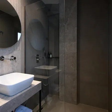 Ammothines Hotel *